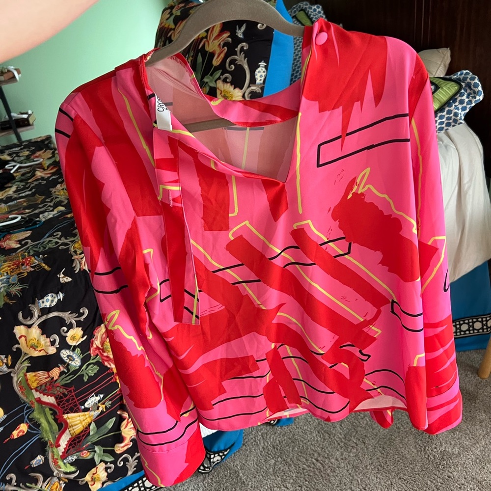 Women’s CROSBY top